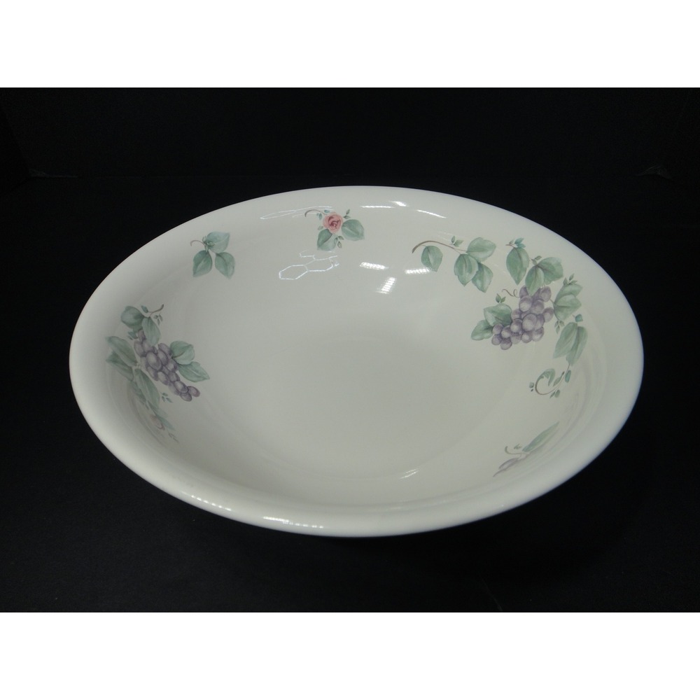 Pfaltzgraff Grapevine Round Serving Bowl 8.75" Vintage Grape Vineyard Motif EUC